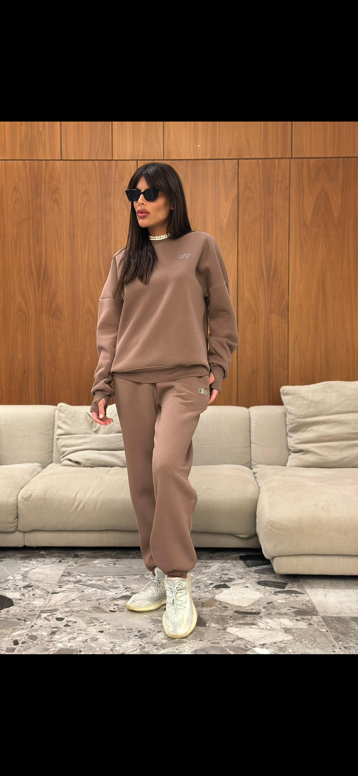 חליפת alo פוטר