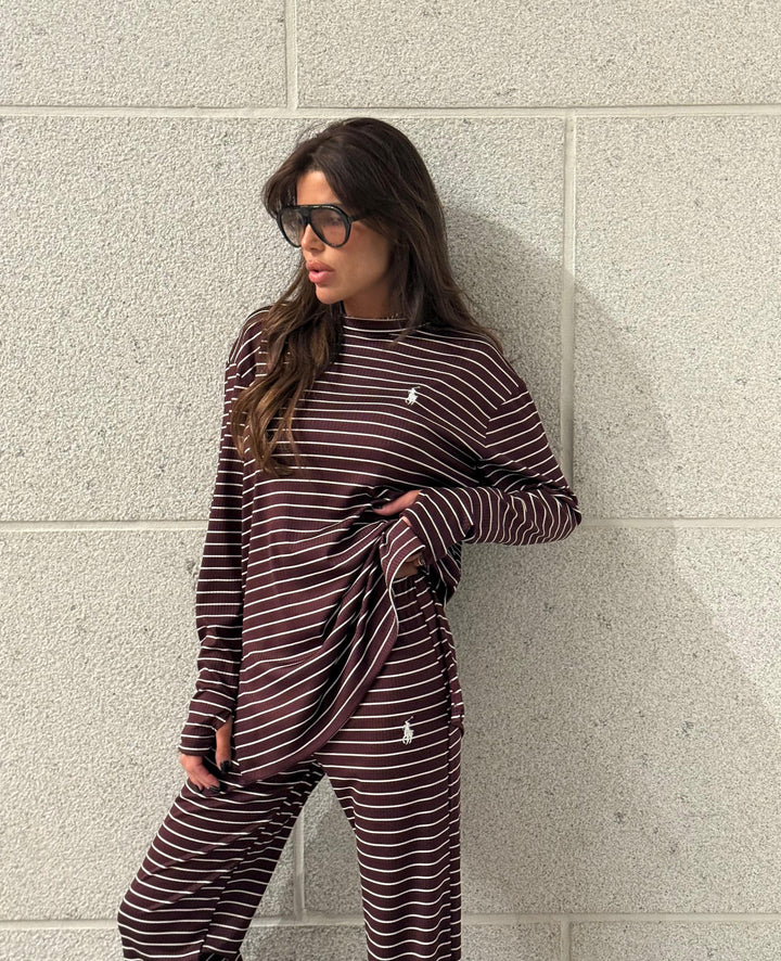 חליפת פסים פולו