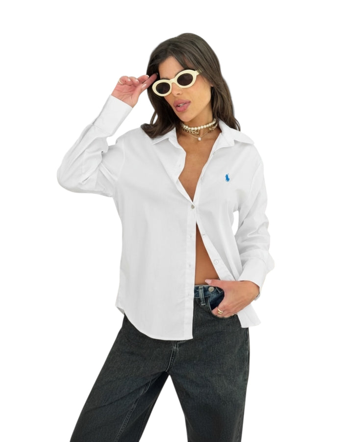 חולצת פולו מכופתרת