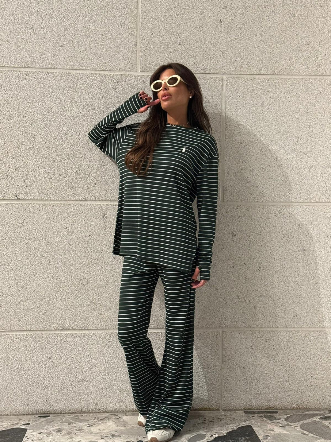 חליפת פסים פולו