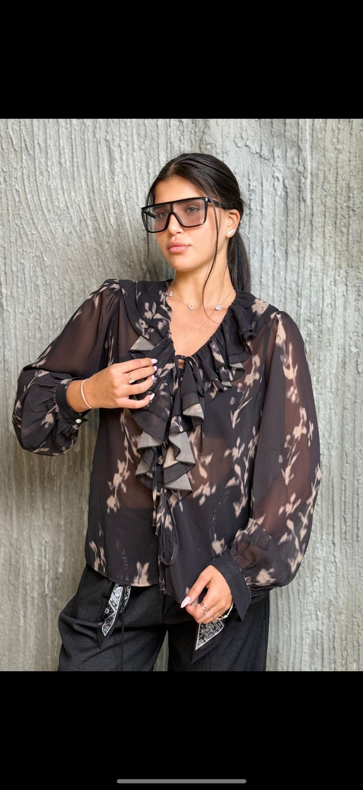 חולצת וולאן פרחים