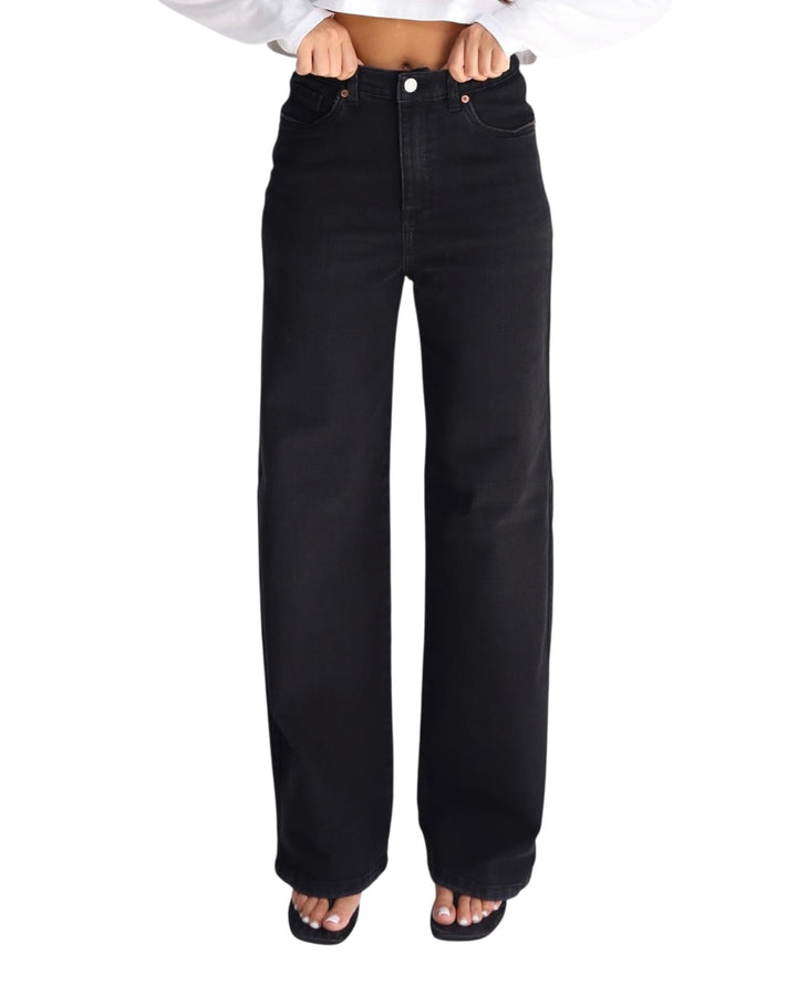 ג׳ינס סקסו גבוה גזרה ישרה