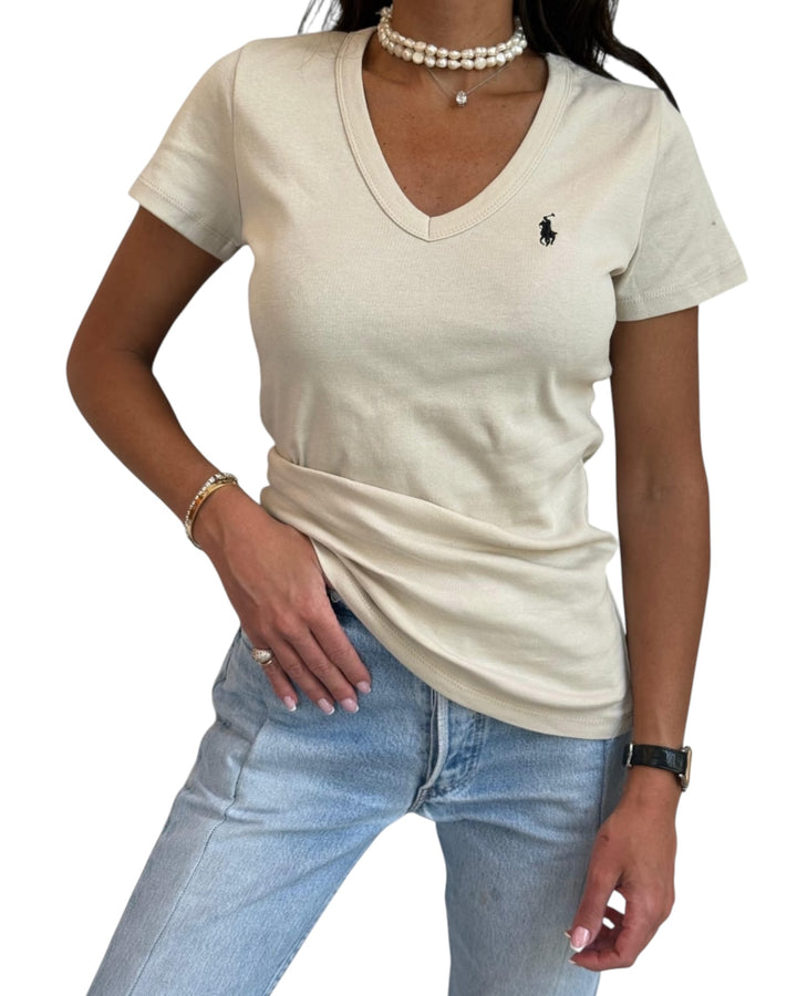 בייסיק POLO צווארון V