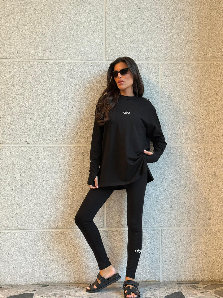 חליפת alo אובר סאייז כפפה