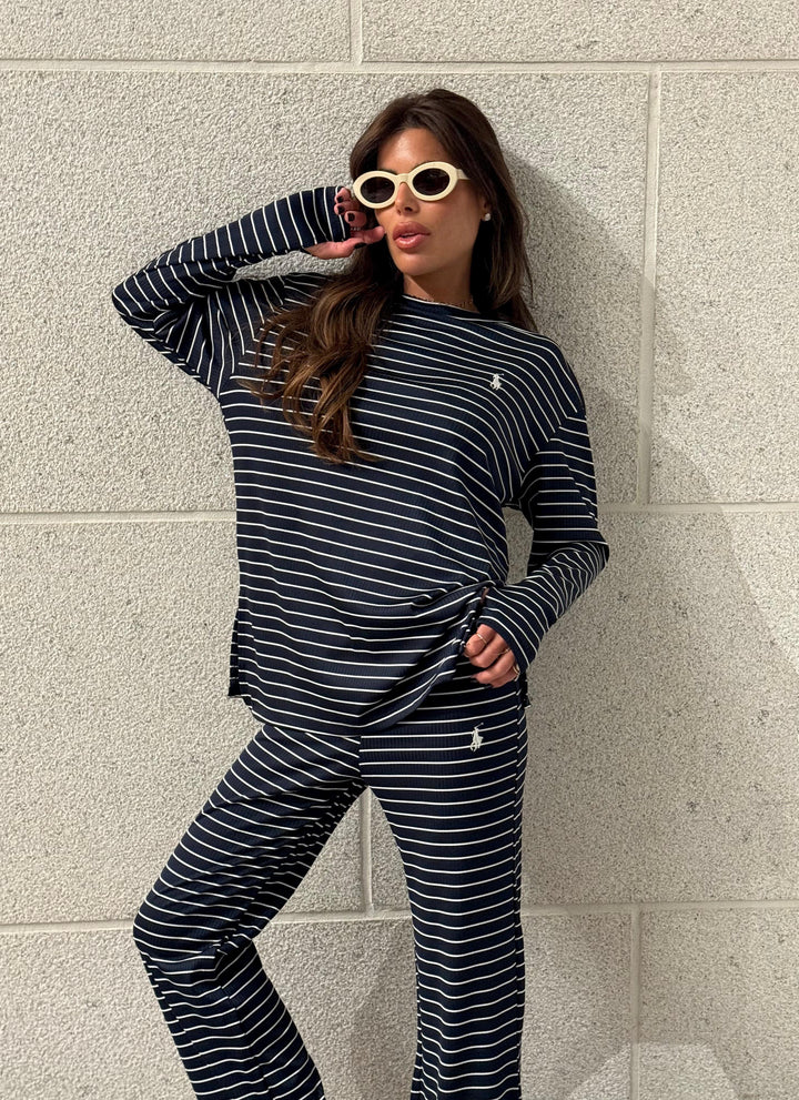 חליפת פסים פולו