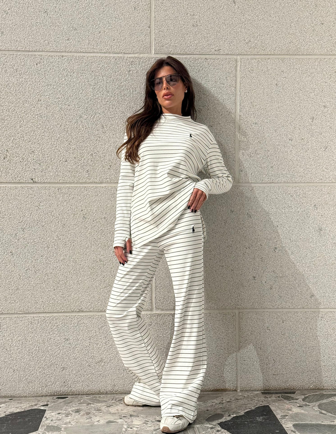 חליפת פסים פולו