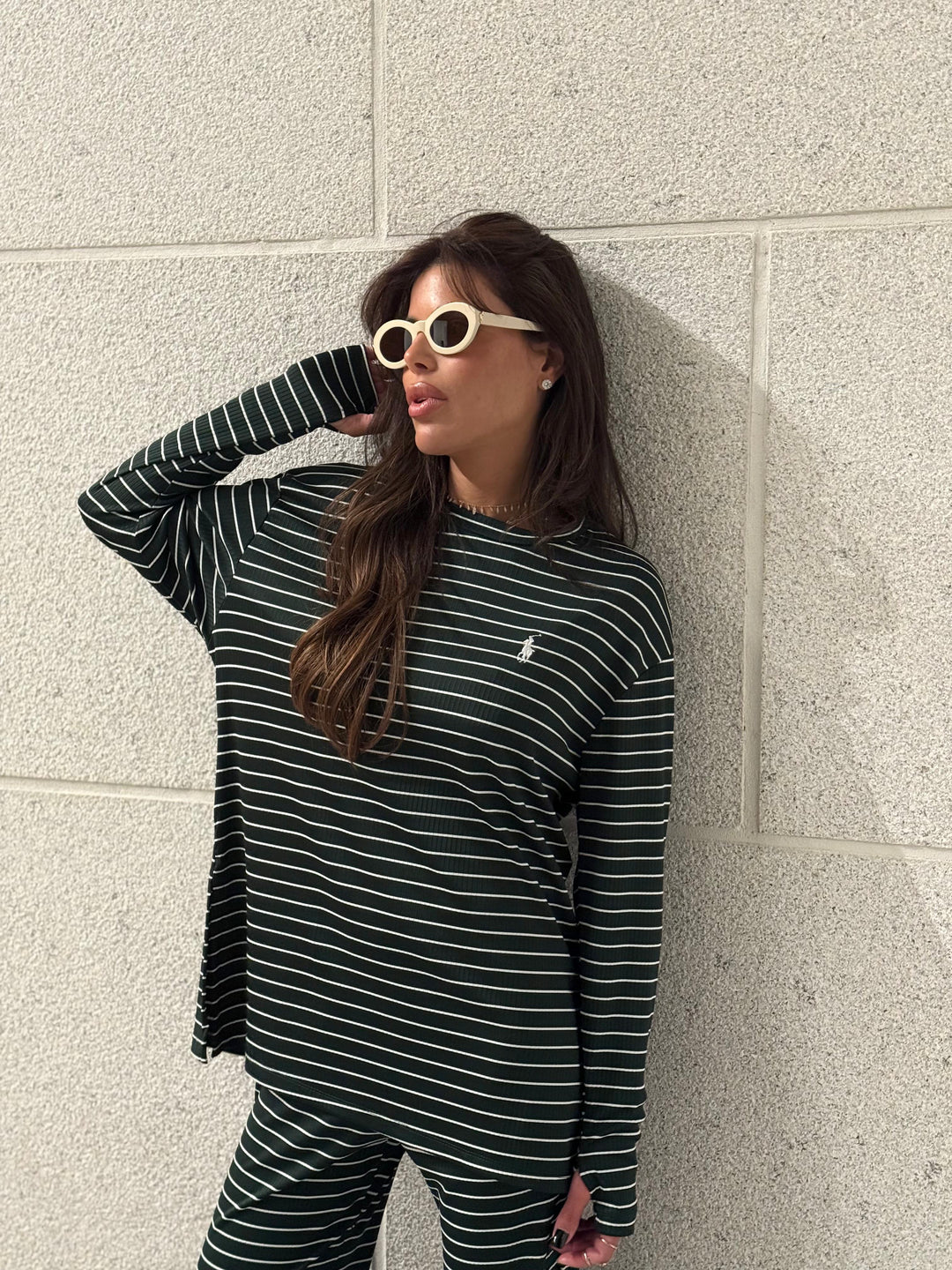 חליפת פסים פולו