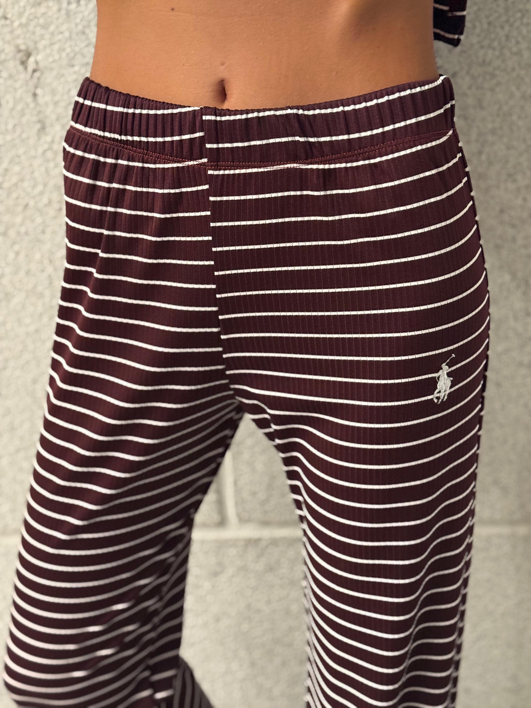 חליפת פסים פולו