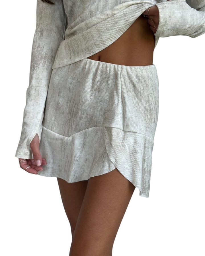 חליפת חצאית כפפה