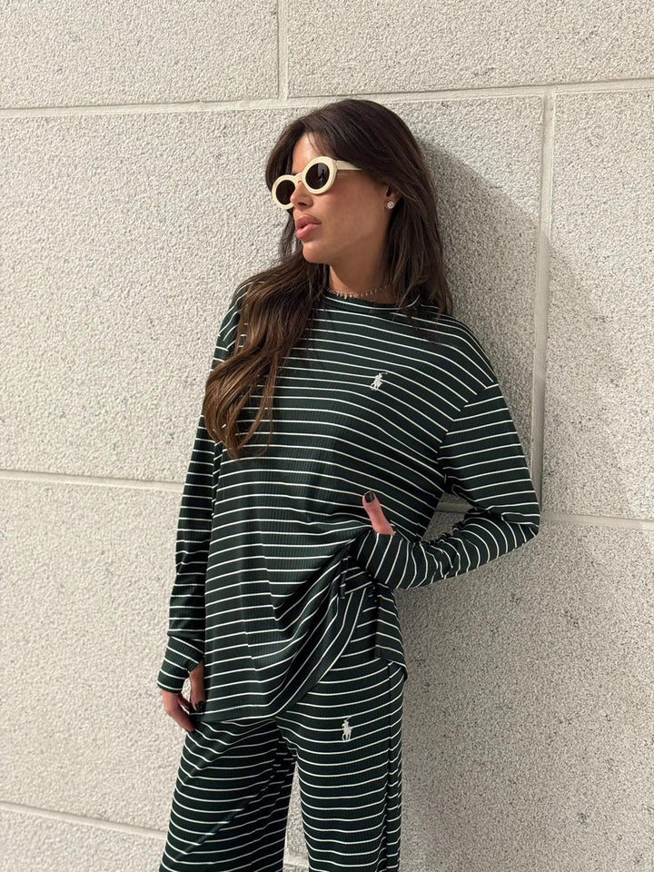 חליפת פסים פולו