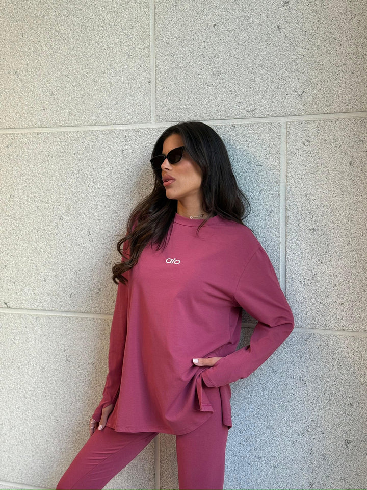 חליפת alo אובר סאייז כפפה