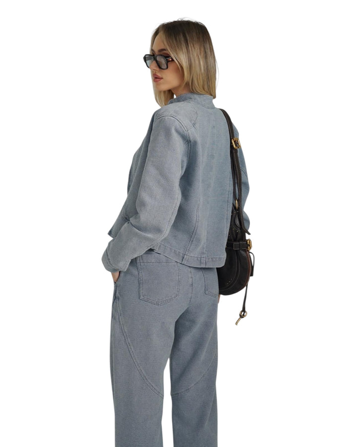 חליפת ג׳ינס אנטיגו