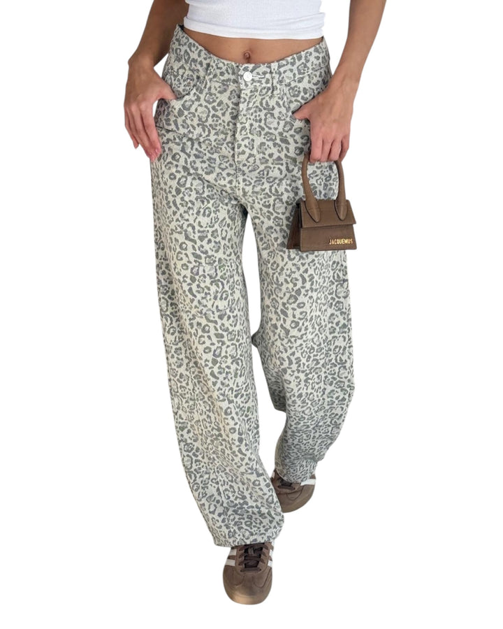 ג׳ינס מנומר אנטיגו