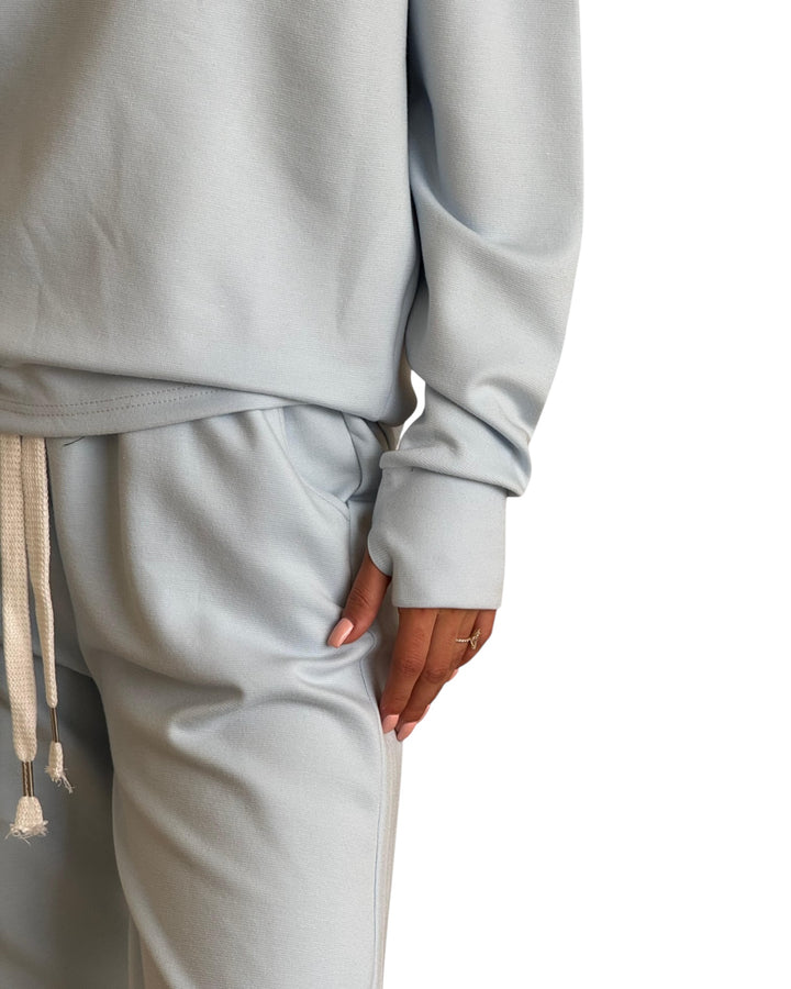 חליפת לורקס שילוב כפפה