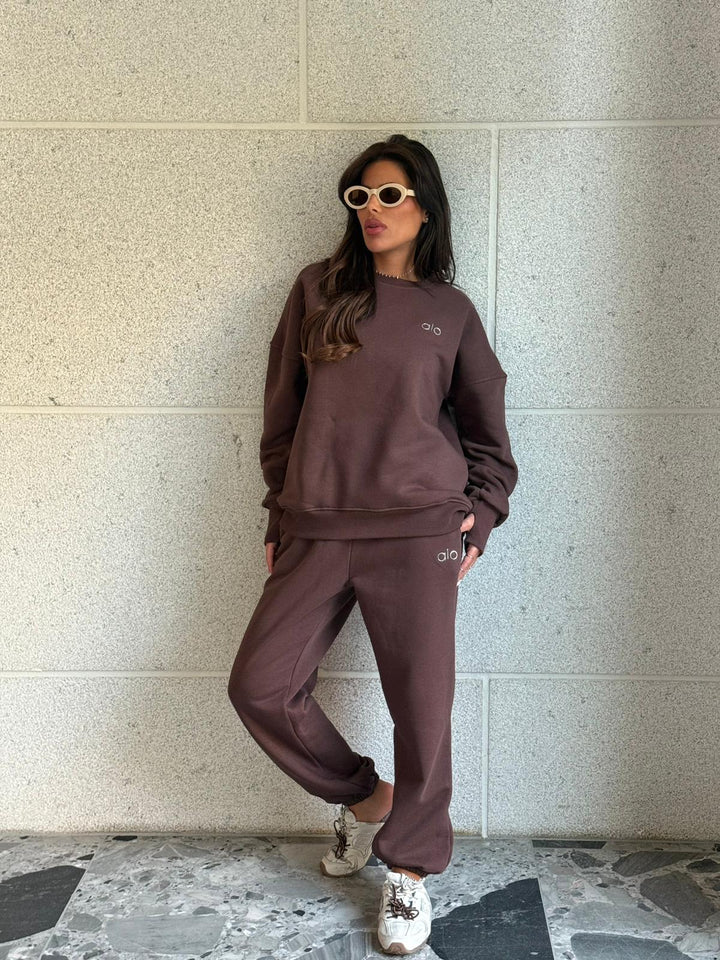 חליפת טרנינג alo