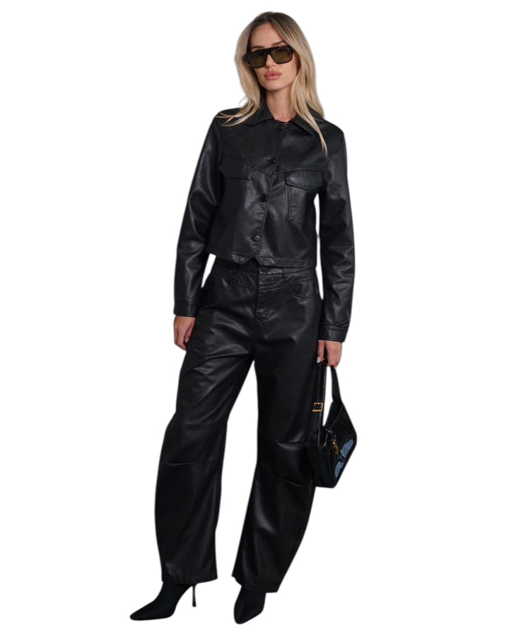 חליפת עור אנטיגו