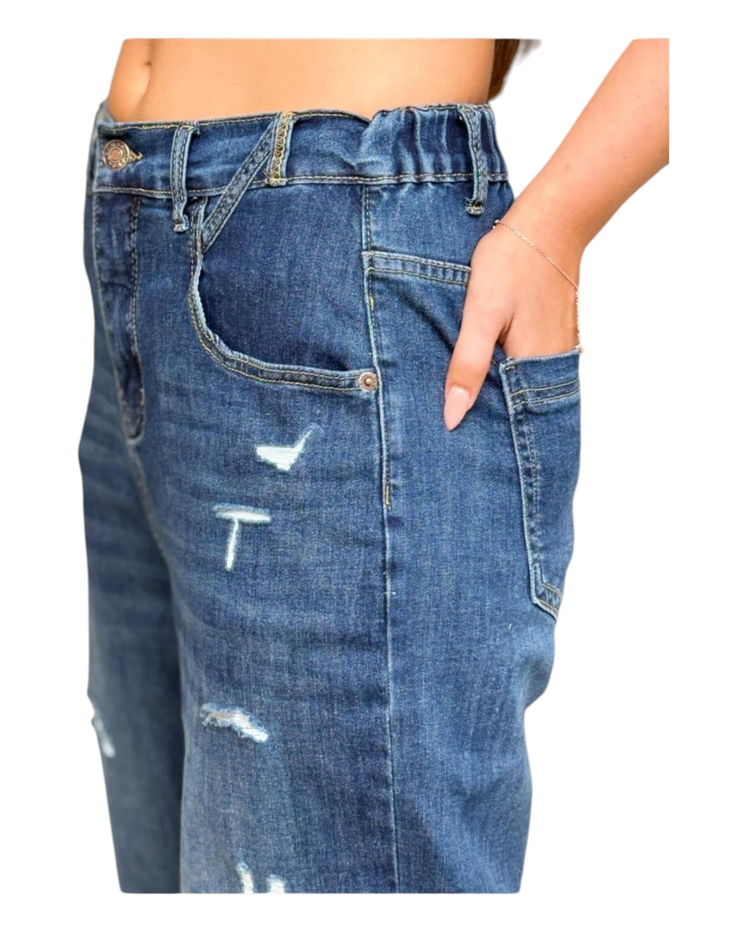 ג׳ינס לוז קרעים