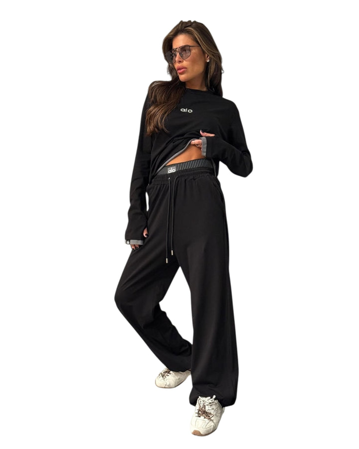 חליפת alo שילוב כפפה