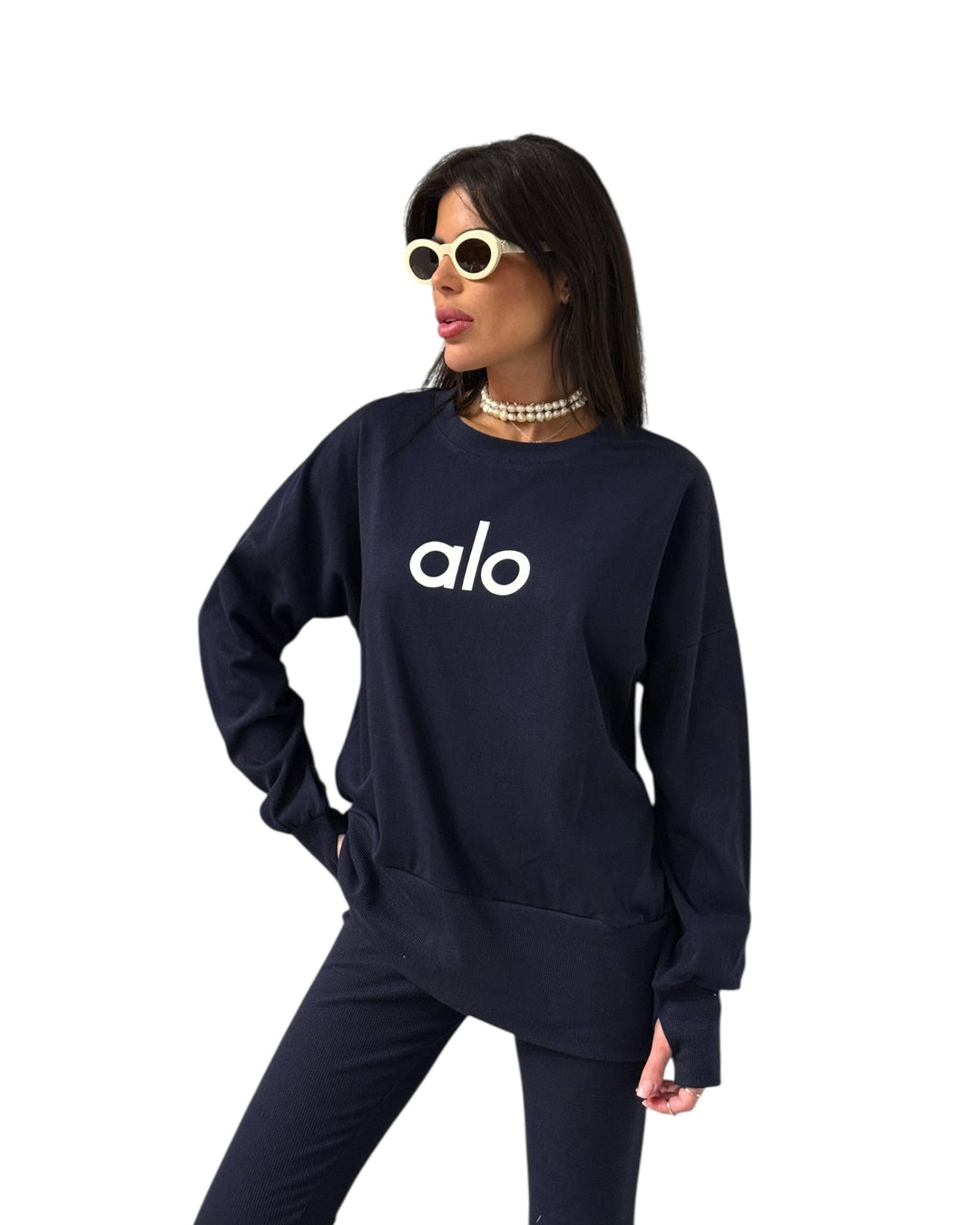 חליפת alo טייץ שילוב כפפה