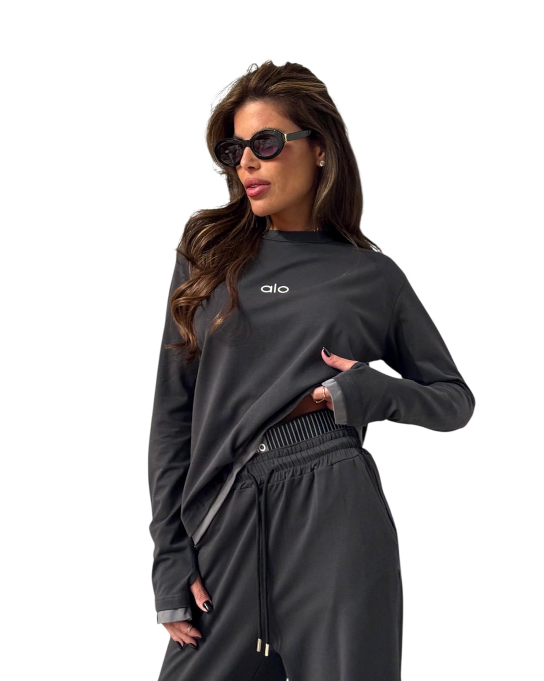 חליפת alo שילוב כפפה