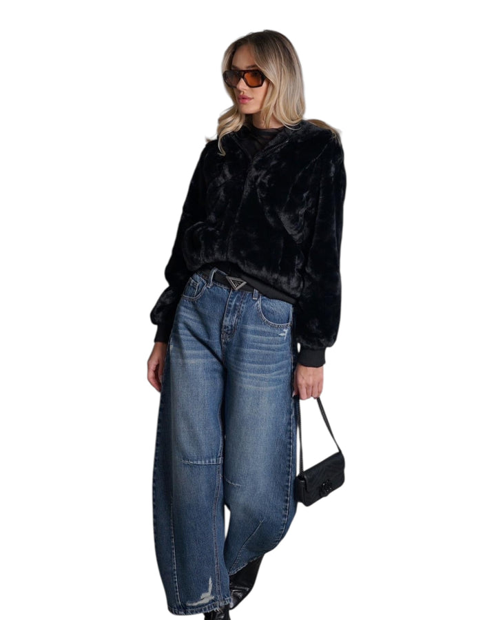 ג׳ינס אנטיגו