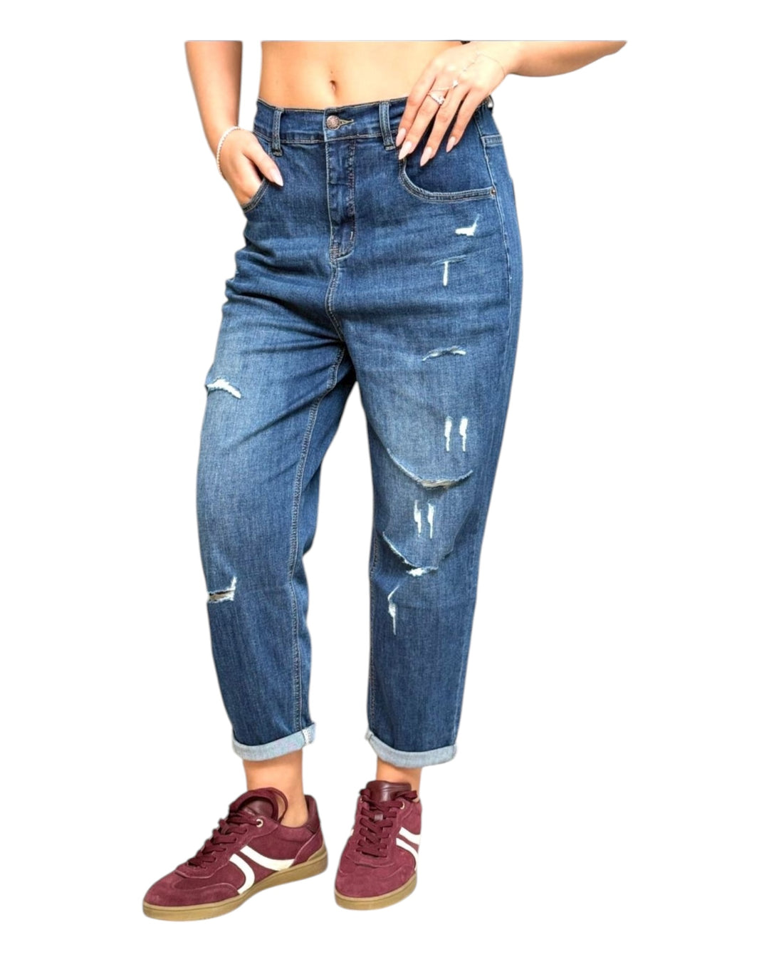 ג׳ינס לוז קרעים