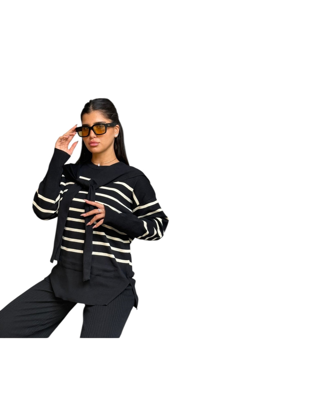 חליפת סריג פסים שילוב צעיף