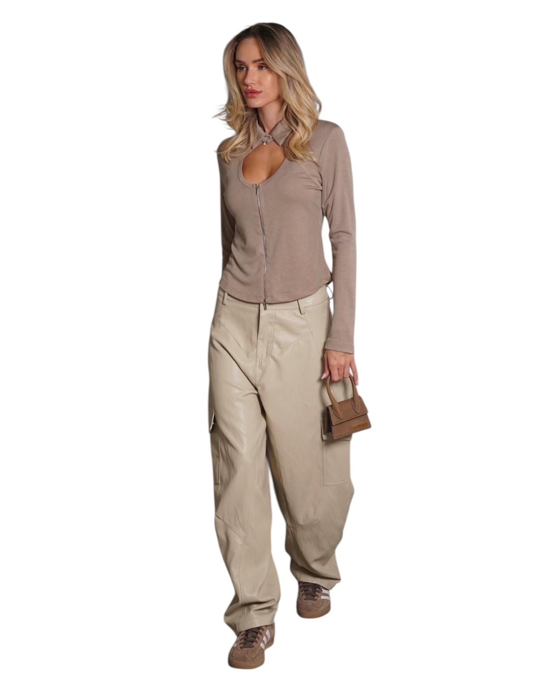 ג׳קט אנטיגו שילוב בנדנה