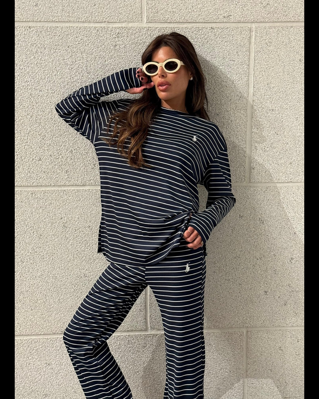 חליפת POLO פסים שילוב כפפה