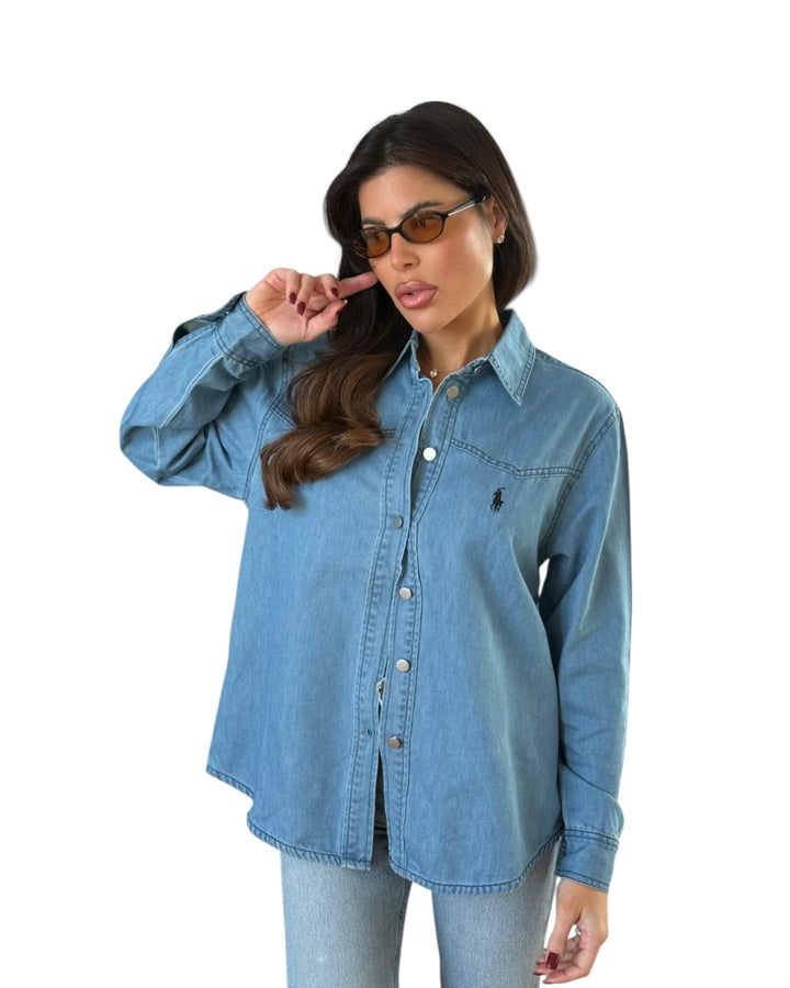 חולצת ג׳ינס מכופתרת