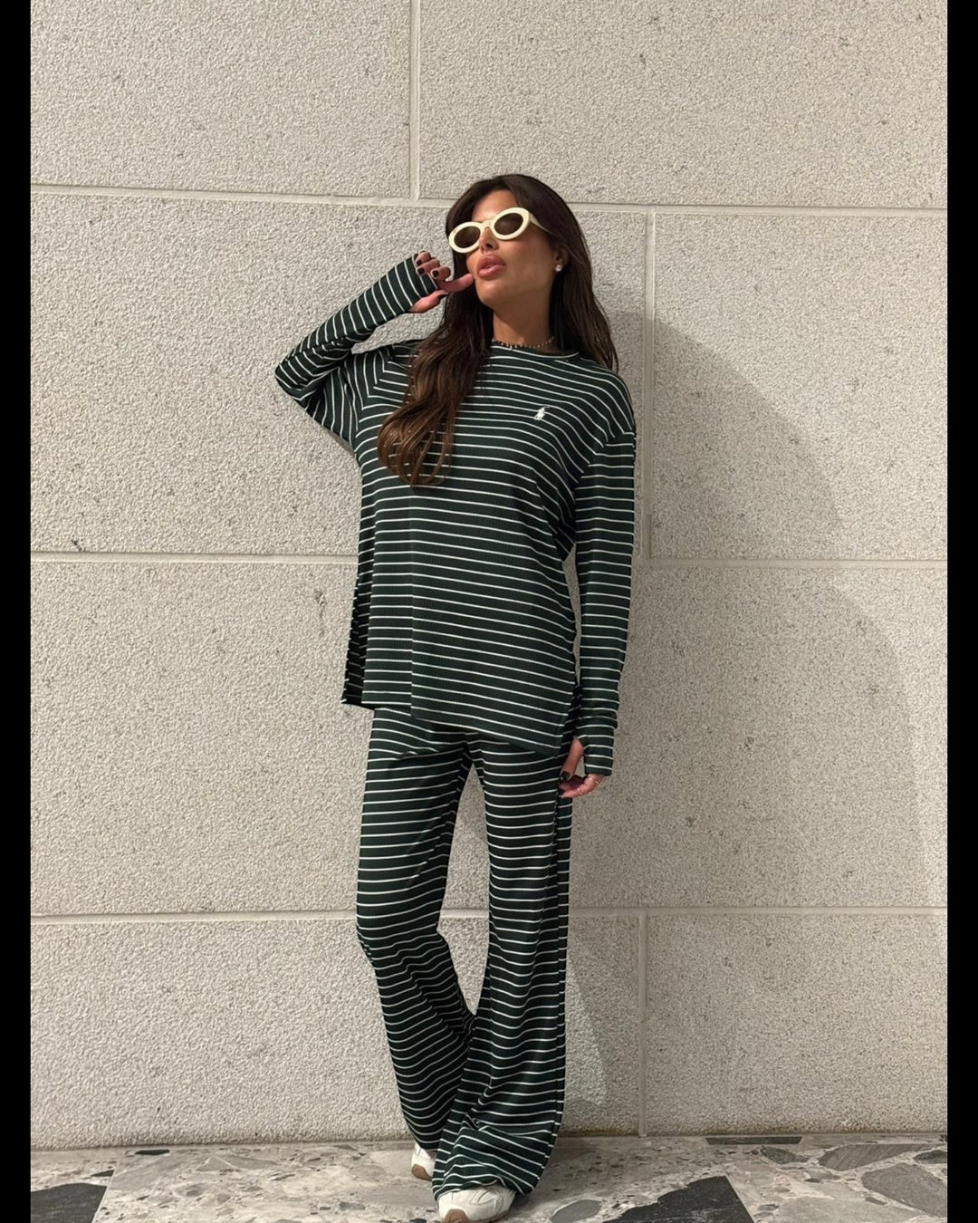 חליפת POLO פסים שילוב כפפה