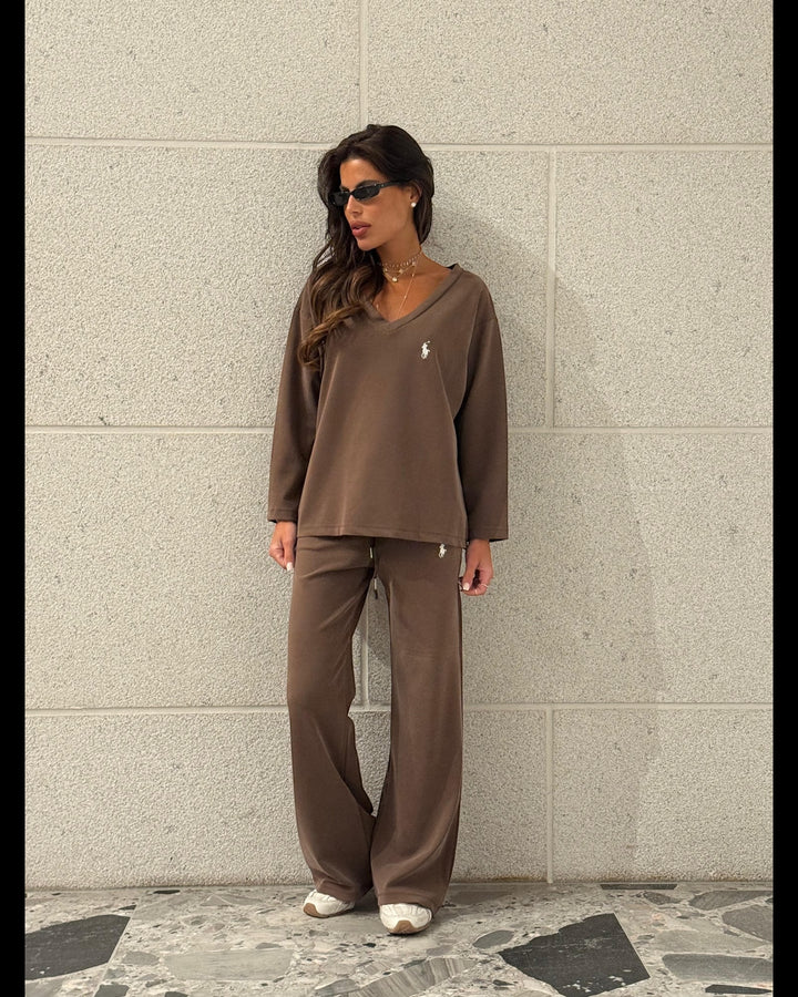 חליפת POLO צווארון V