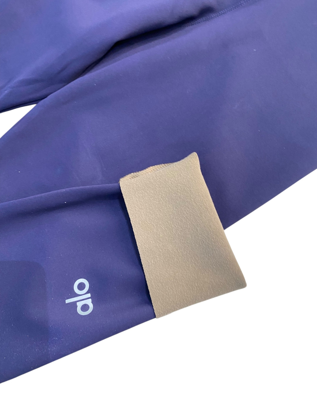 טייץ alo בטנה קטיפה סופר מחטב