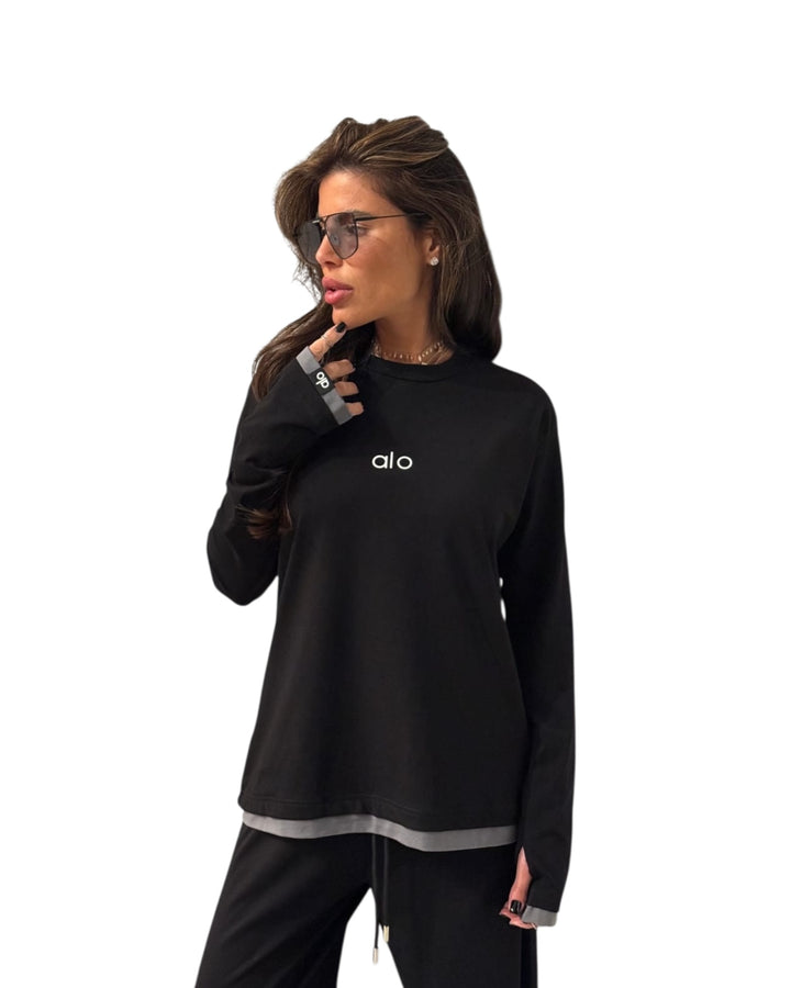 חליפת alo שילוב כפפה