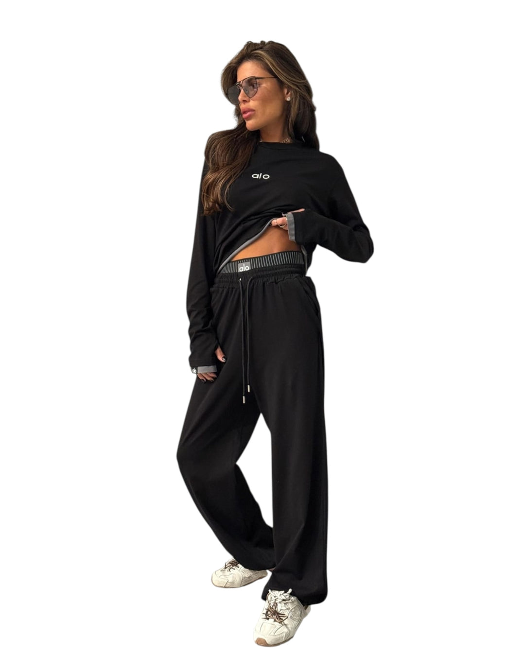 חליפת alo שילוב כפפה