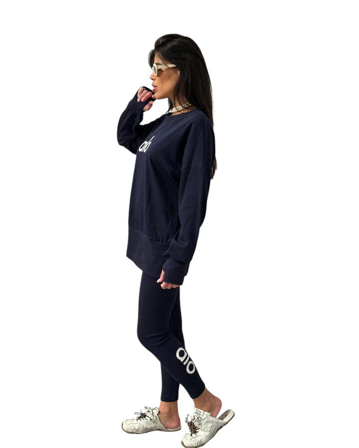 חליפת alo טייץ שילוב כפפה