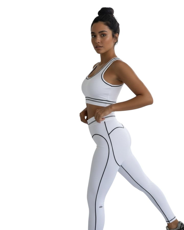 חליפת גוזיה וטייץ סופר מחטבת