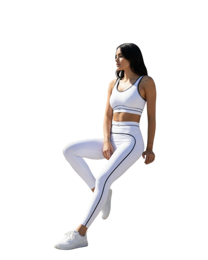 חליפת גוזיה וטייץ סופר מחטבת