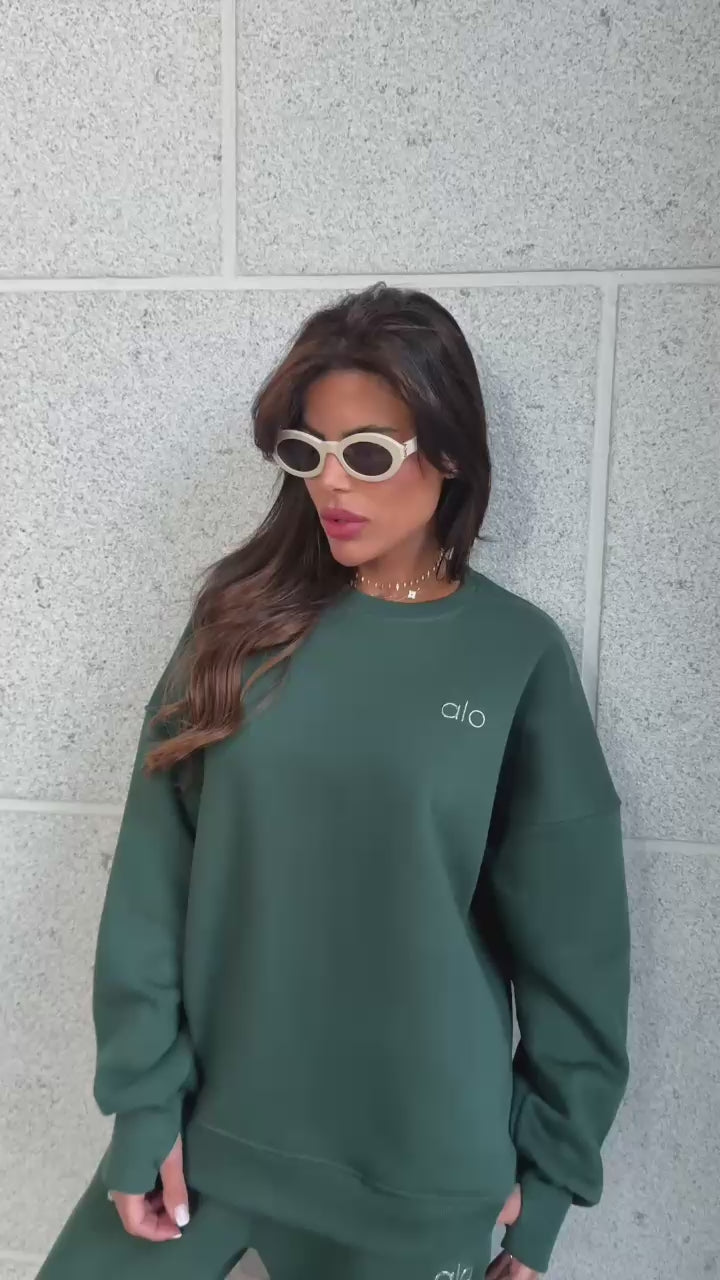 חליפת alo פוטר