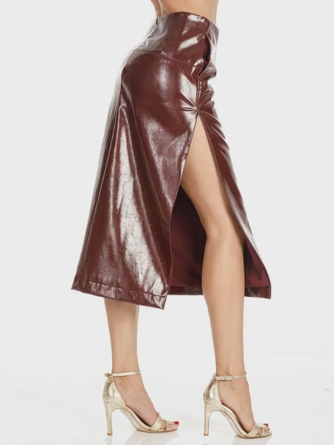 חצאית שסע עור מבריק